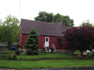 50 Daytona St, West Haven, CT 06516