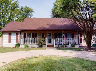 2927 Circle Dr, Granite City, IL 62040
