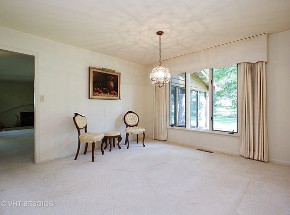 4th image of 4974 Oakridge Dr