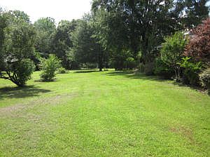 5th image of 550 Royal Oak Dr