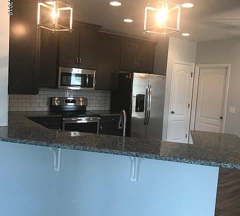 4th image of 684 Carlsbad Dr Unit 684