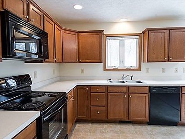3919-3943 Long Dr