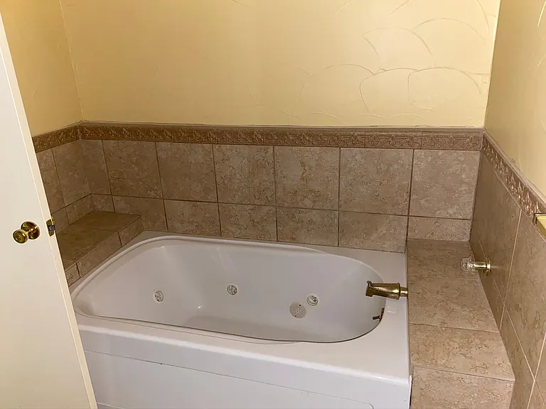 1325 Kesser Dr — Photo 39