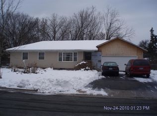 8209 Aster Dr N, Brooklyn Park, MN 55428
