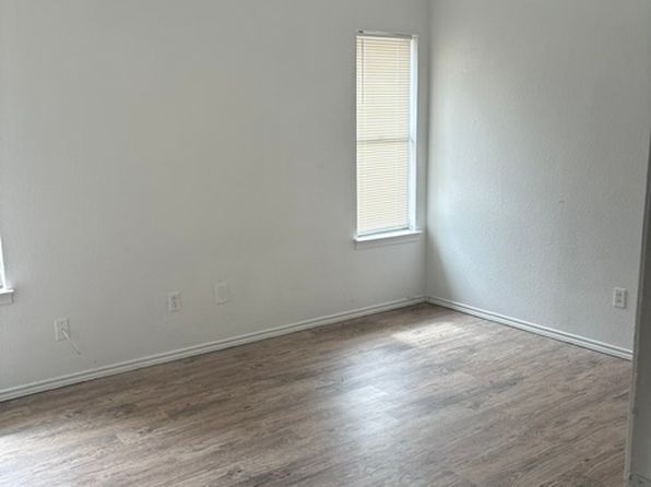 2005 S Loop 289