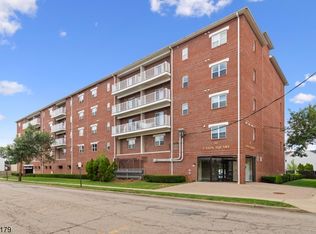 39 Union St APT 310, Hackensack, NJ 07601