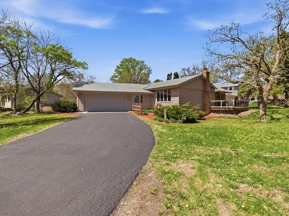 3300 E 125th St, Burnsville, MN 55337