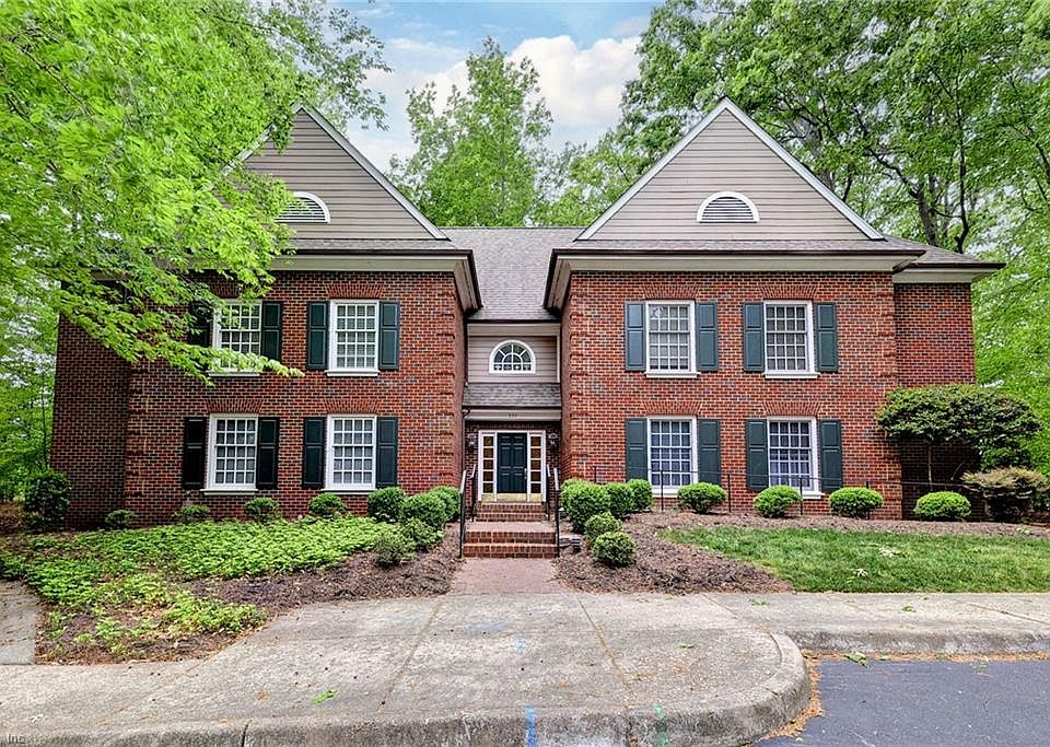 1st image of 237 Woodmere Dr APT B