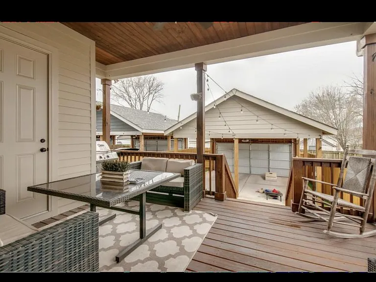 5609 Pennsylvania Ave — Photo 32