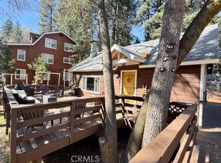 32135 West Dr, Running Springs, CA 92382