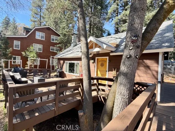 32135 West Dr, Running Springs, CA 92382