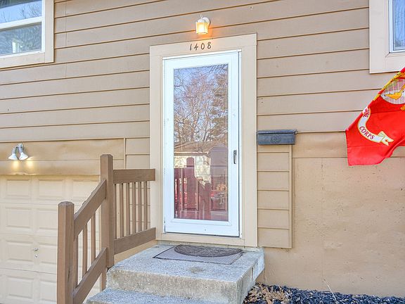 3rd image of 1408 N Ponca Dr