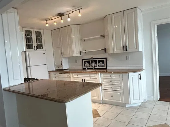 2200 Central Road #9W, Fort Lee, NJ 07024