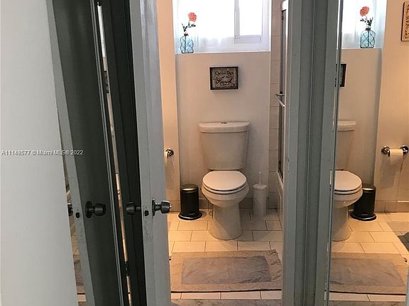 3rd image of 1255 Collins Ave APT 508