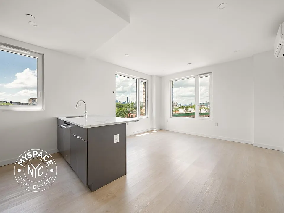 1499 Bedford Ave #4K
