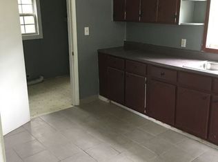 225 5th Ave NW, Decatur, AL 35601