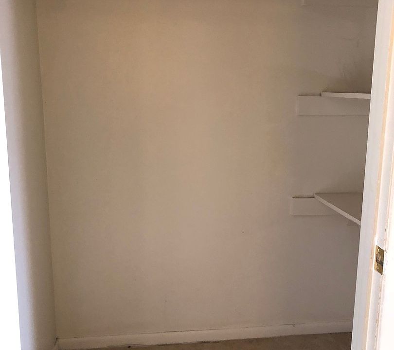 Dakota Apartments 219 W Magnolia Winnie TX Zillow