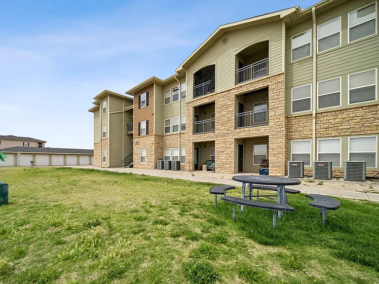 Windscape Apartments — Photo 50