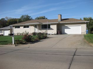 1619 H St, Aurora, NE 68818