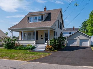 21 McLean St, South Portland, ME 04106