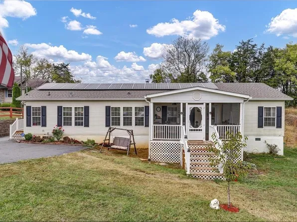 2540 Big River Overlook Dr, Sevierville, TN 37876