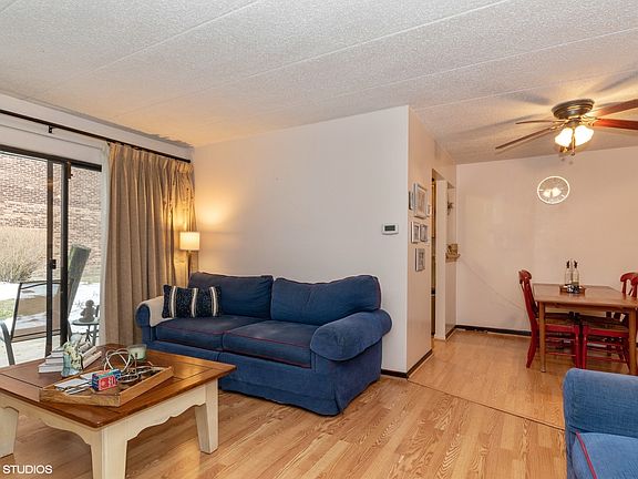 3rd image of 68 W 64th St APT 102