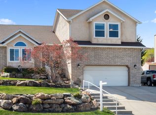 614 E Sider Dr, North Salt Lake, UT 84054