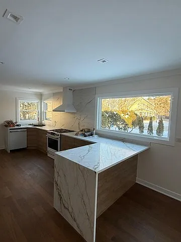 830 Deerfield Rd — Photo 21