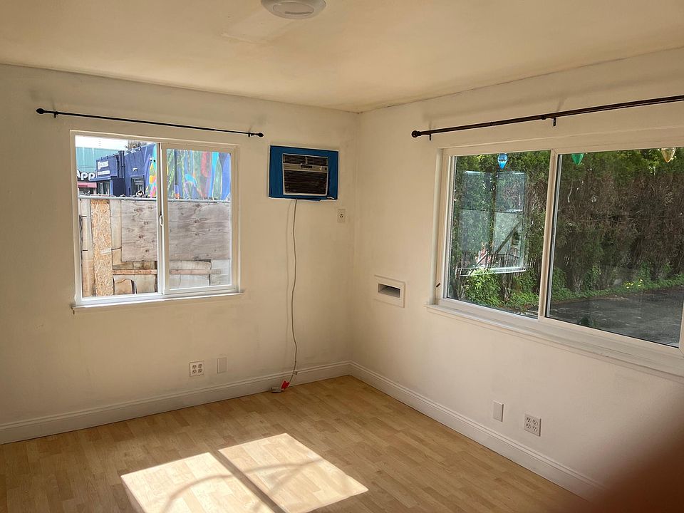 1st image of 10 Topeka Ave #12