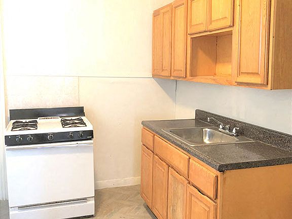 3rd image of 2902 N Bambrey St #3225975