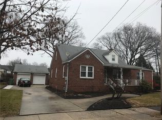 40 Harding Ave, Parlin, NJ 08859