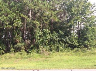 933 Bayshore Dr, Wilmington, NC 28411