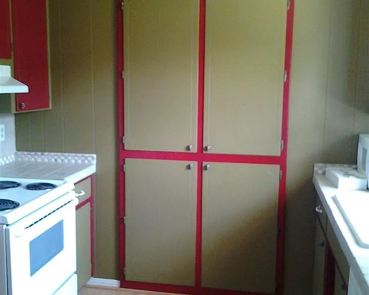7251 Chapel St — Photo 3