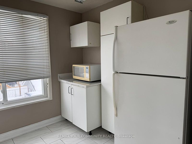 Toronto House for rent - 2 Bedrooms — photo 4