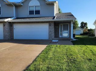 1207 Kirstin Ct, Muscatine, IA 52761