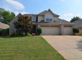 2818 E 103rd St, Tulsa, OK 74137