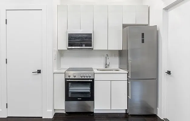 Rented by Compass | media 5