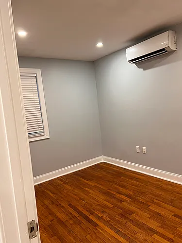 1012 48th St NE #1 Photo 1