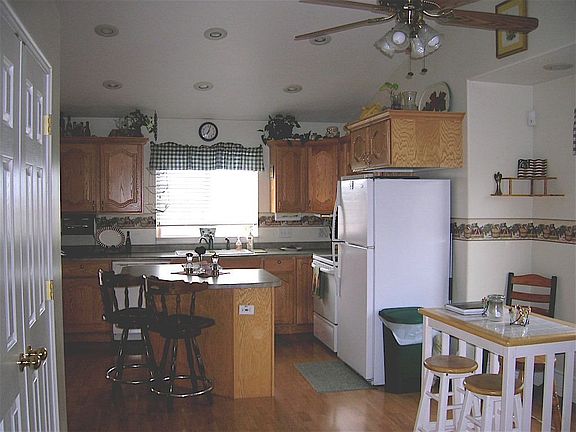 Kitchen with Vaulted Ceiling
