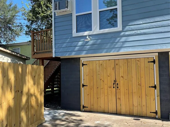 1411 Godwin St #1, Houston, TX 77023