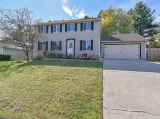 3069 Merrie Dr, Hebron, KY 41048