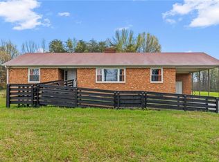 2011 Lynn Rd, Greensboro, NC 27405