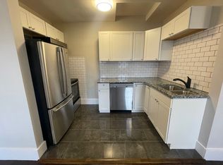 1469 Ottawa St UNIT 10, Windsor, ON N8X 2G1