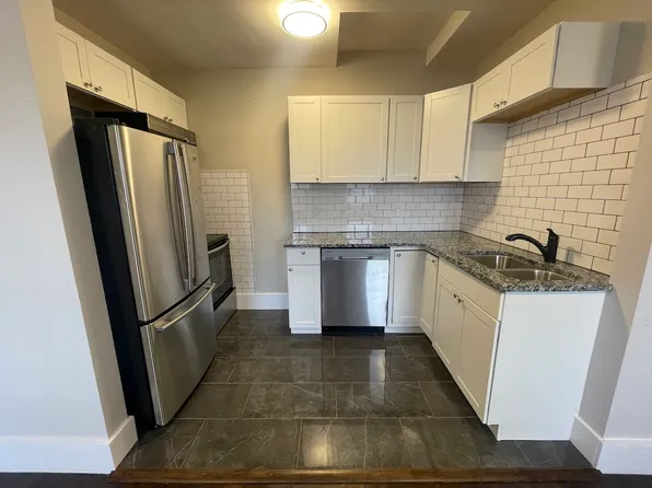 1469 Ottawa St, Windsor, ON