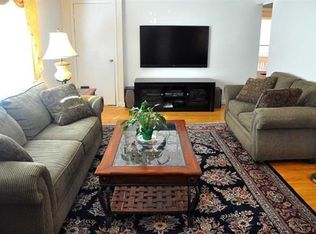 33 Dora St #1, Stamford, CT 06902