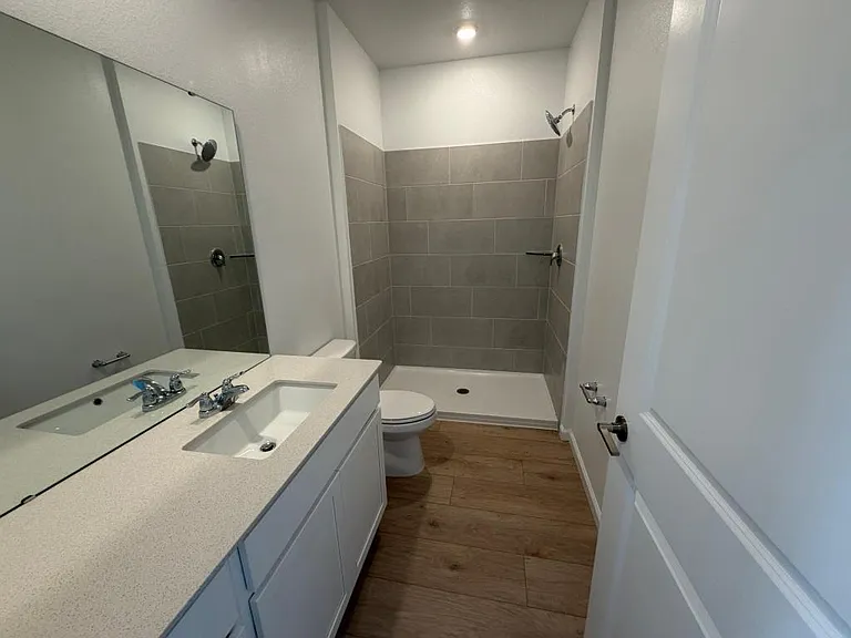 4371 Vibernum Ave — Photo 16