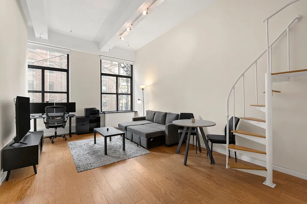 244 Madison Avenue — Photo 2