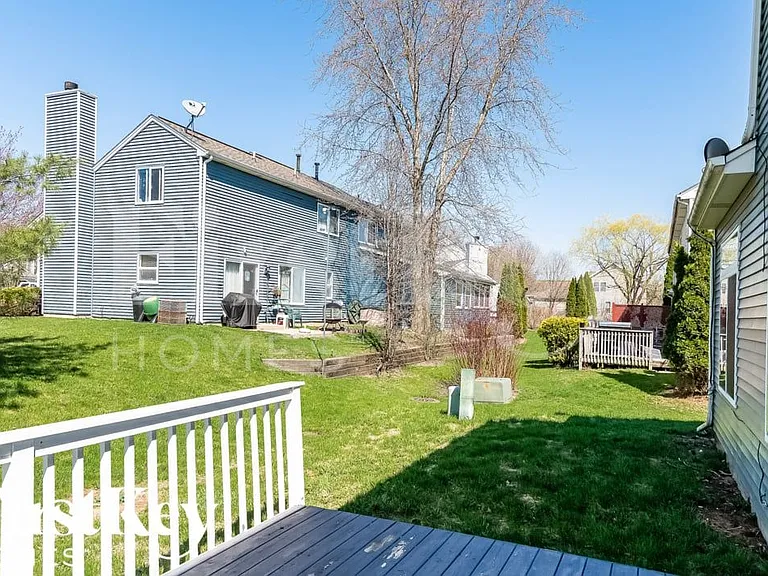 2406 Aspen Dr — Photo 15