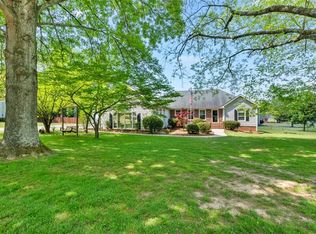 12 Park Ct SE, Cartersville, GA 30120