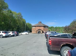 7393 Ventnor Dr, Tobyhanna, PA 18466